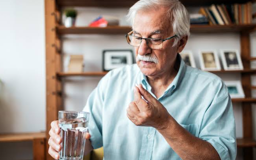 Best Water Retention Tablets: Understanding Diuretics, Benefits, Risks and Safer Options